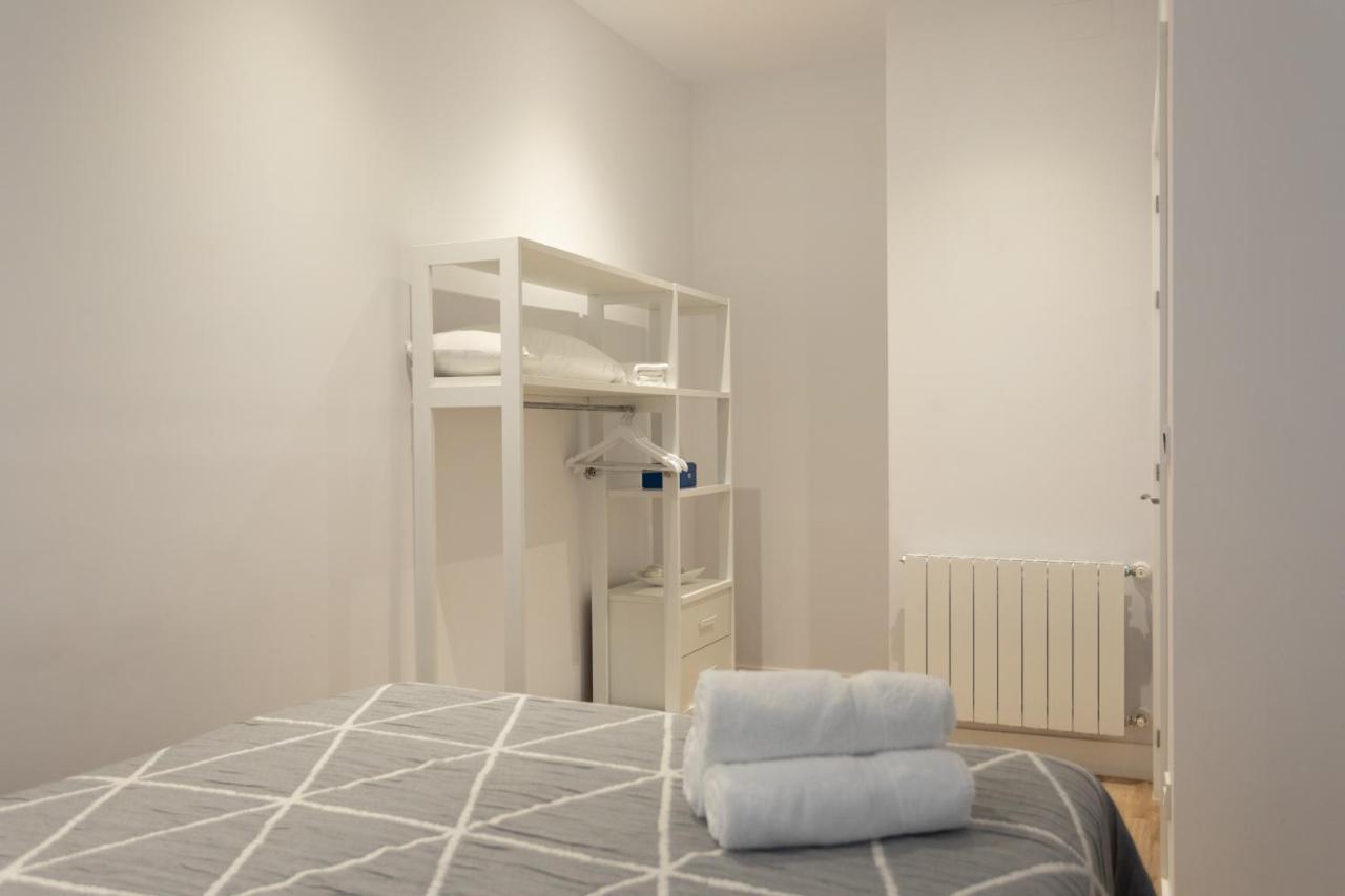 Apartamentos Arriet Bilbao Exterior photo